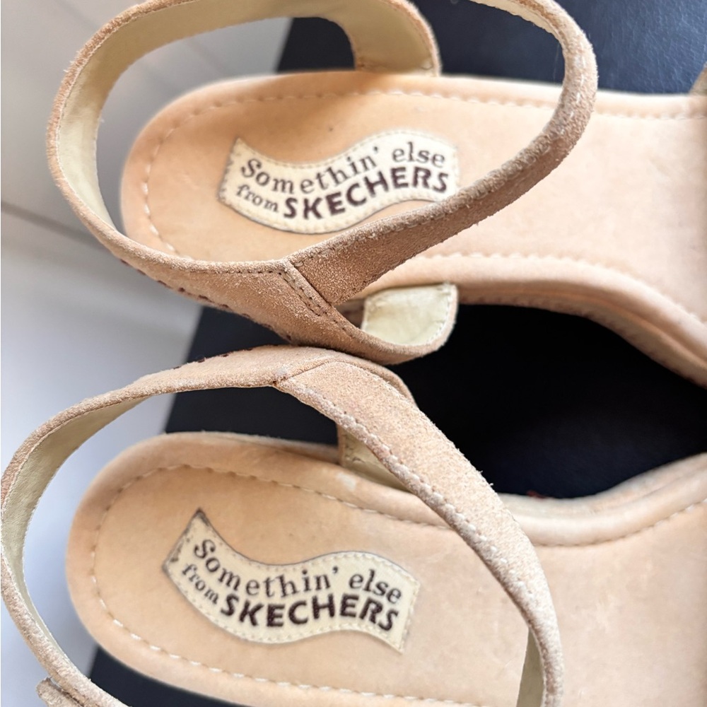 Vtg. Skechers Y2K “ Somethin Else” Suede Platform Heels Size 11 Tan - Picture 13 of 13
